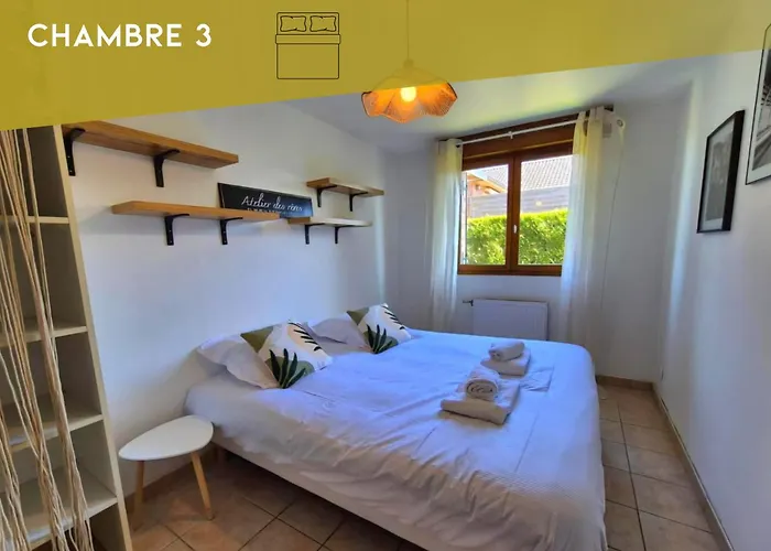 Holiday home La Naturelle - Maison 4 & Parking Prive Bois-Bernard