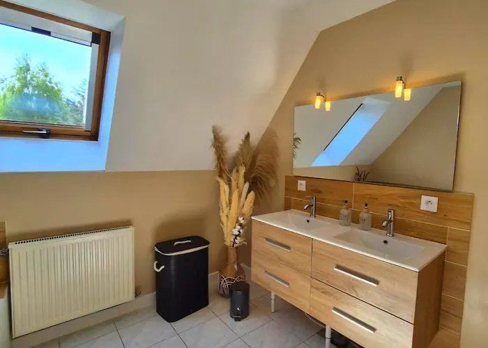 La Naturelle - Maison 4 & Parking Prive * Bois-Bernard